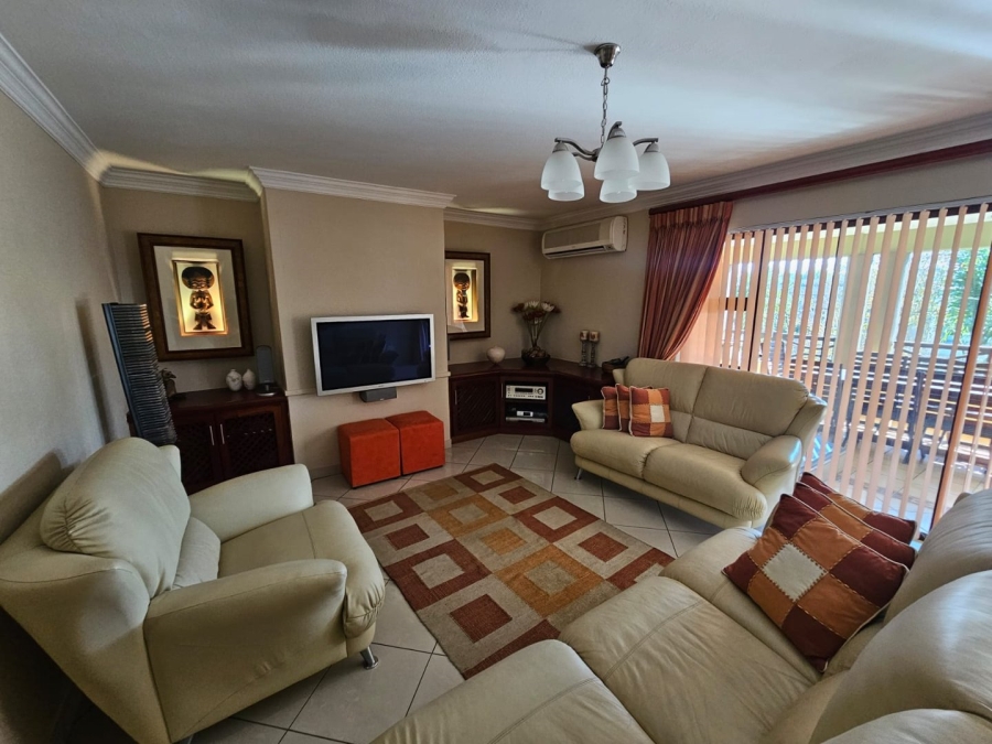 5 Bedroom Property for Sale in Vaalpark Free State